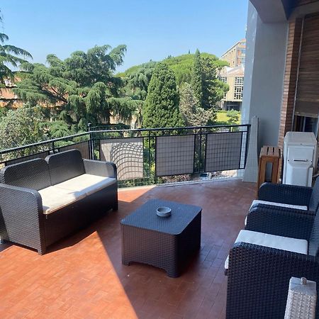 Eur Centro Lux Apartment Con Camino Rom Exteriör bild
