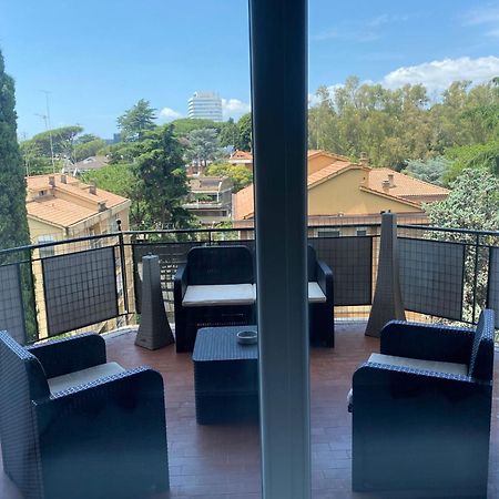 Eur Centro Lux Apartment Con Camino Rom Exteriör bild