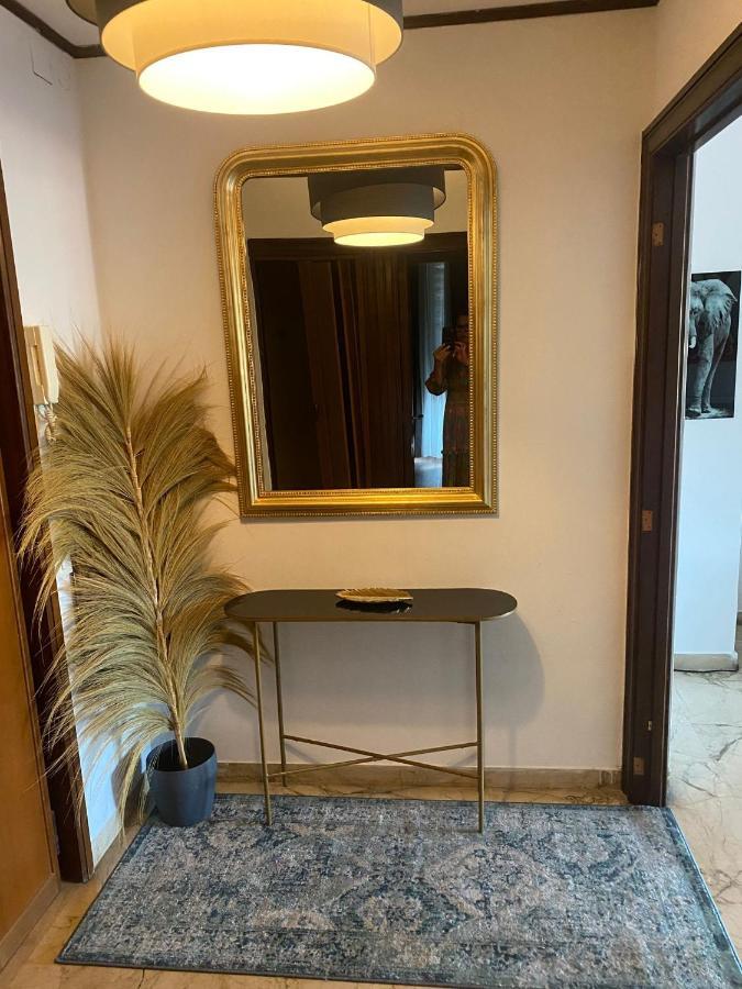 Eur Centro Lux Apartment Con Camino Rom Exteriör bild